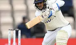 Flamboyant Youngster: Shubman Gill Turns 22, Yuvraj Singh