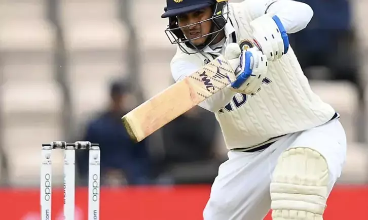 Flamboyant Youngster: Shubman Gill Turns 22, Yuvraj Singh